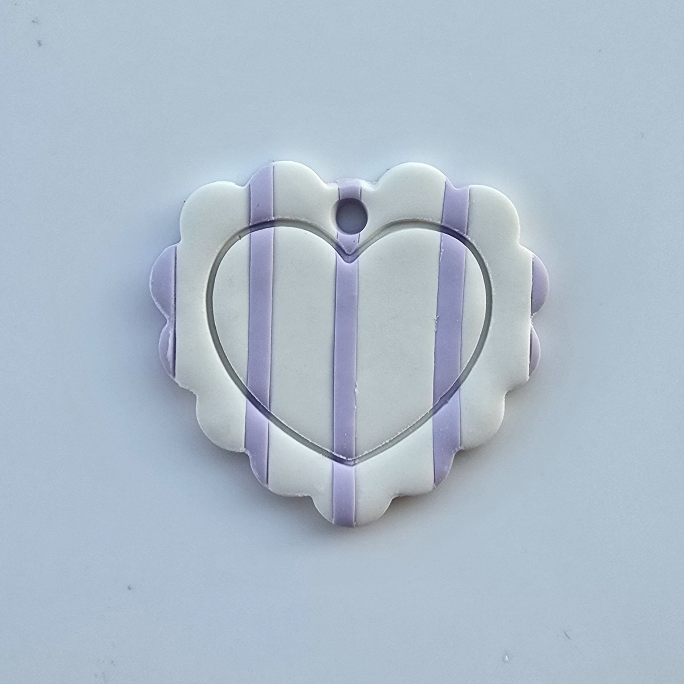 Scalloped Striped Heart