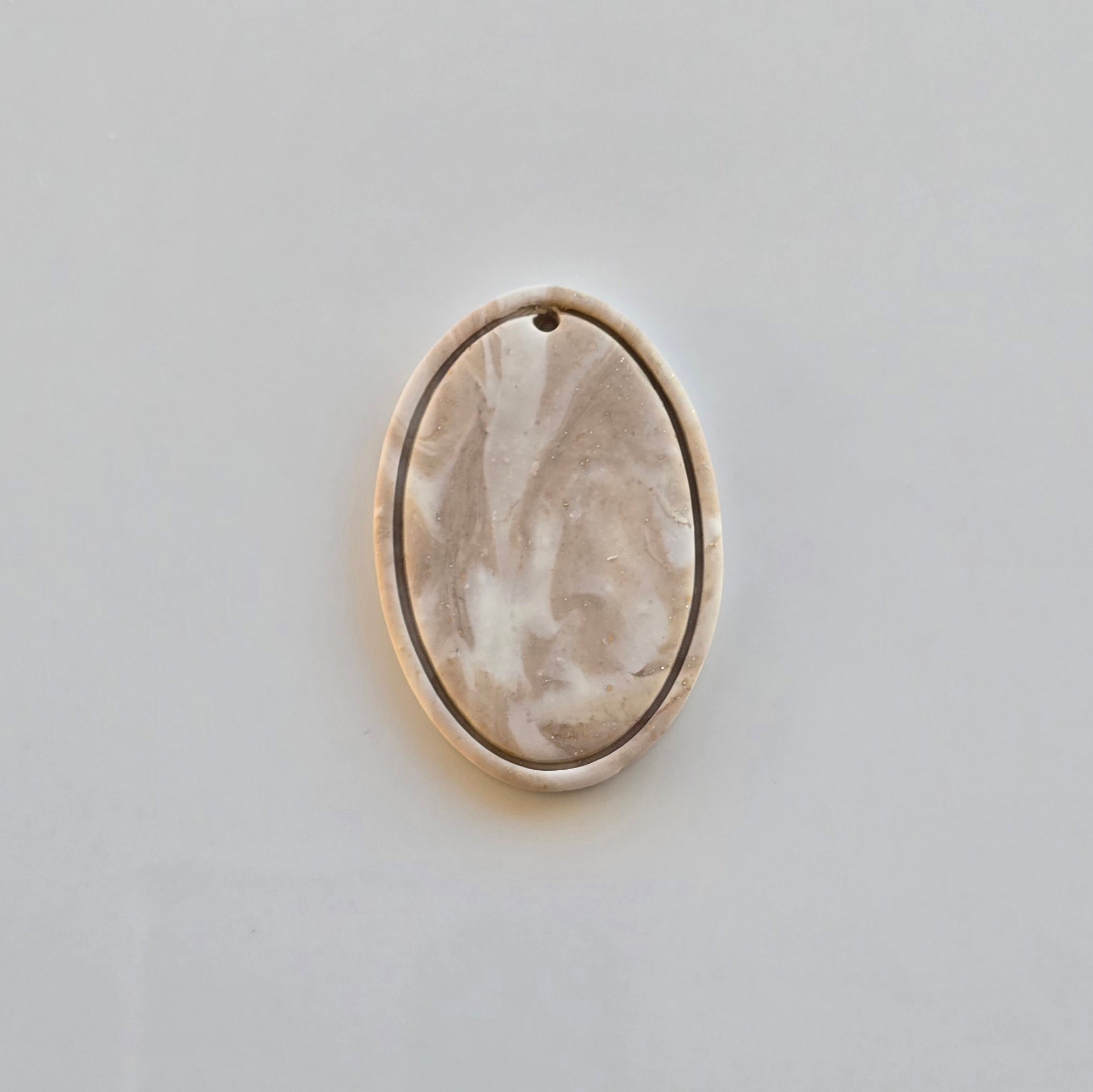 Oval Frame Marble