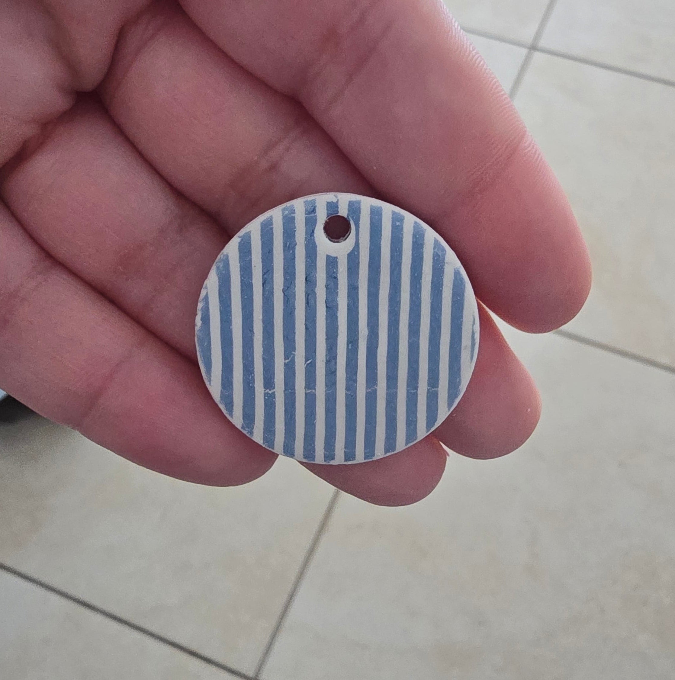Round stripes